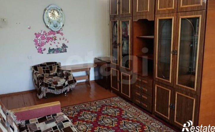 3-комн квартира улица Космонавтов, 11,  д. 11
