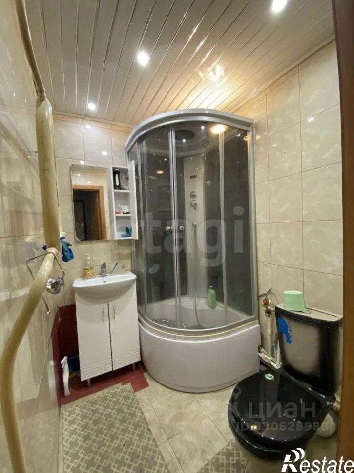 2-комн квартира улица Бабушкина, 64,  д. 64