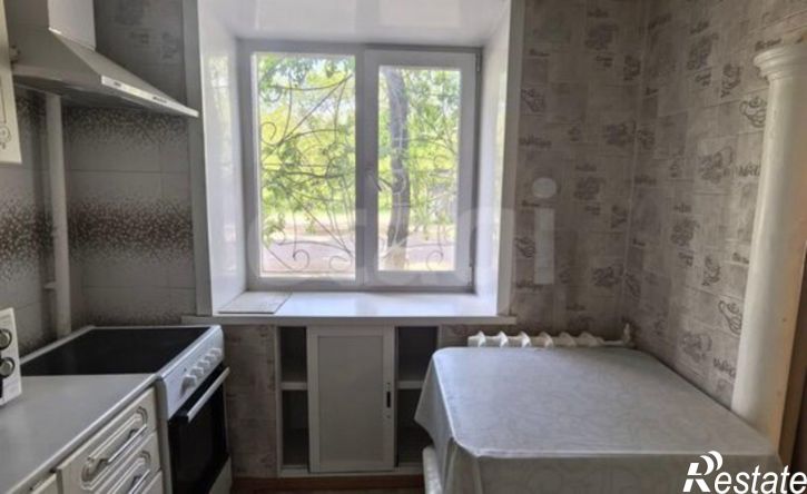 2-комн квартира Набережная улица, 80,  д. 80