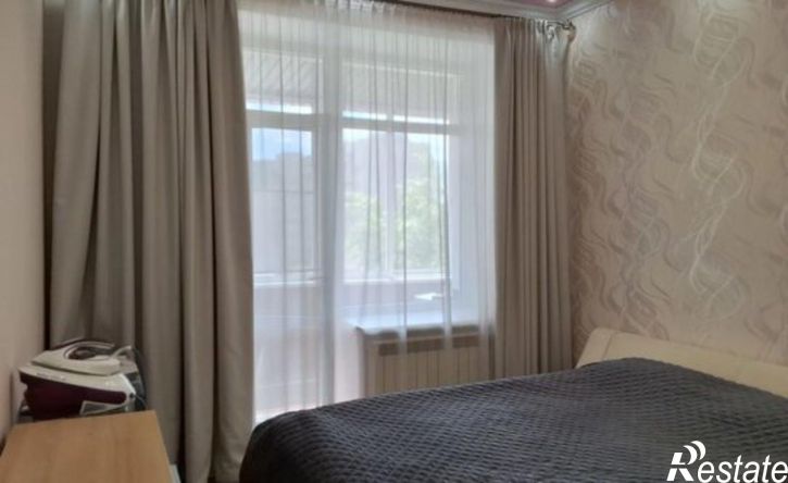 3-комн квартира улица Бутина, 44,  д. 44
