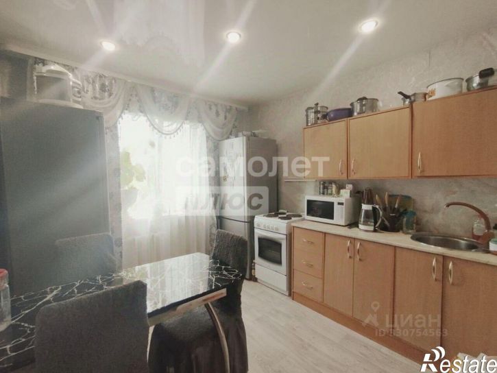 2-комн квартира Автогенная улица, 8,  д. 8