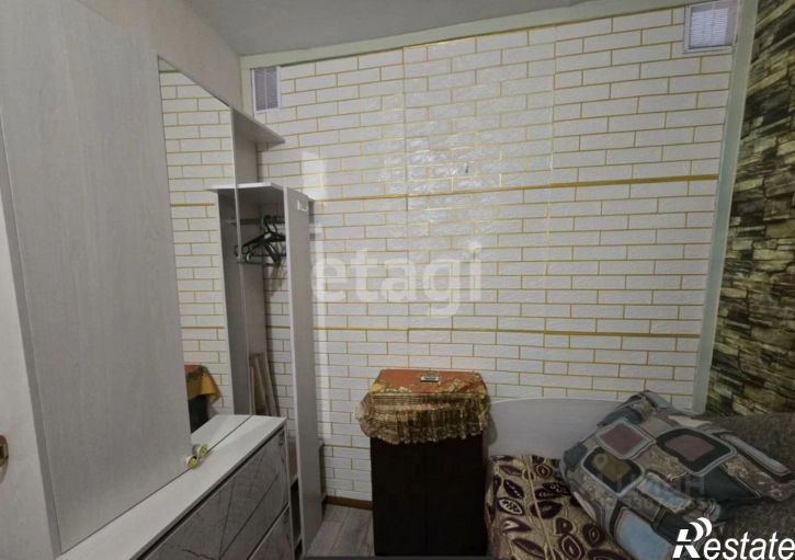 2-комн квартира улица Космонавтов, 1,  д. 1