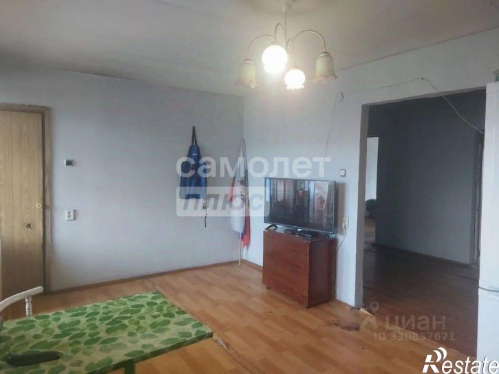 2-комн квартира улица Столярова, 38,  д. 38