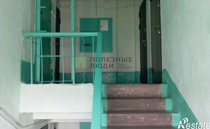 3-комн квартира улица Георгия Костина, 49А,  д. 49А