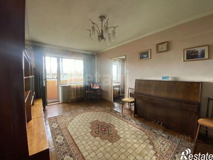 3-комн квартира Украинский б-р, 10,  д. 10