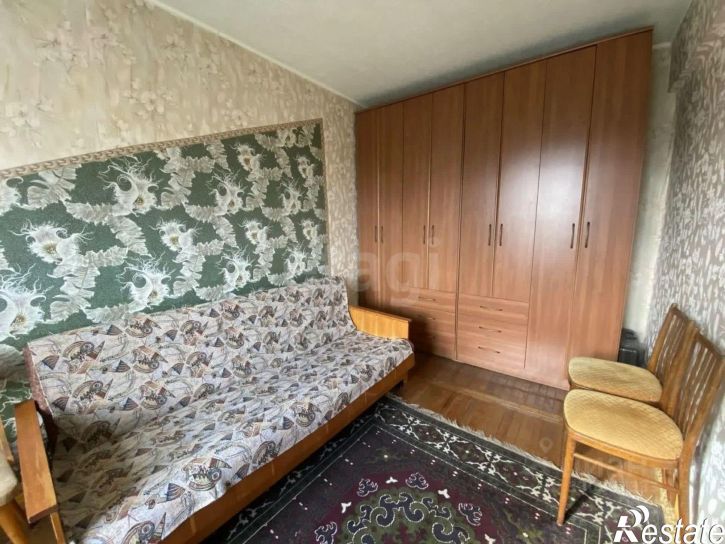 3-комн квартира Украинский б-р, 10,  д. 10