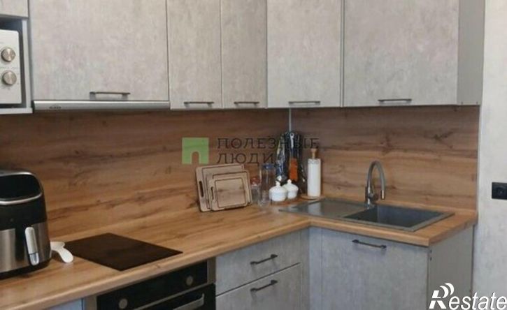 3-комн квартира улица Строителей, 86,  д. 86