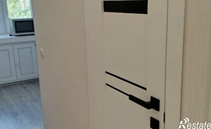 2-комн квартира Ленинградская улица, 80,  д. 80
