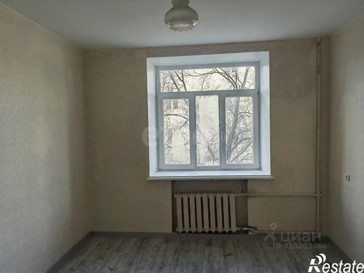 3-комн квартира улица Николая Островского, 27,  д. 27