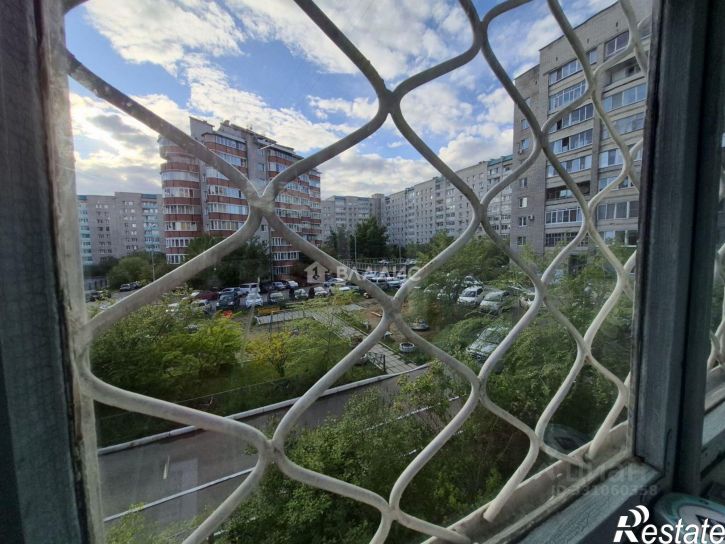 2-комн квартира улица Бутина, 107,  д. 107