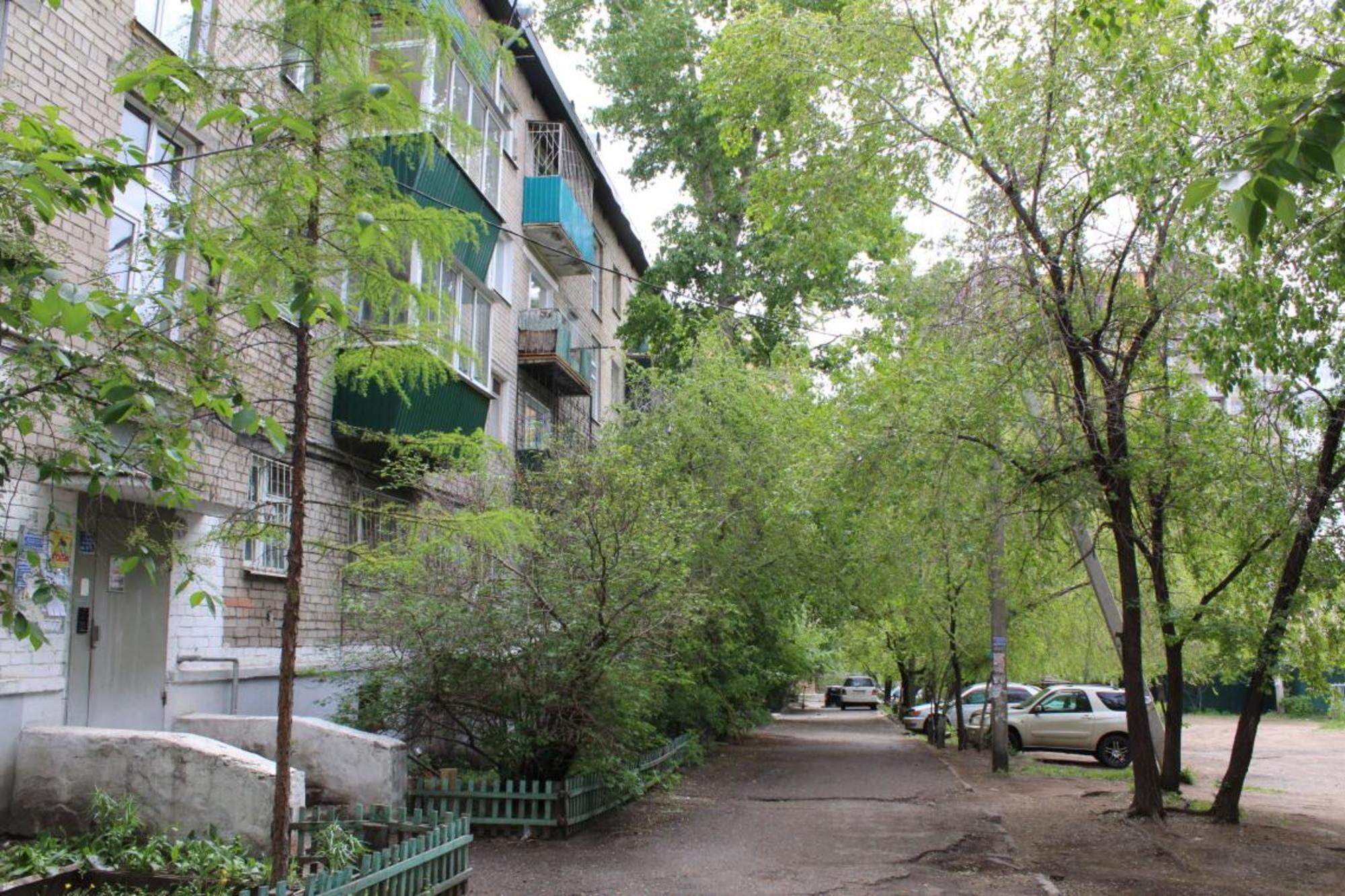 Купить квартиру за 8 210 000 рублей на Столярова, 51