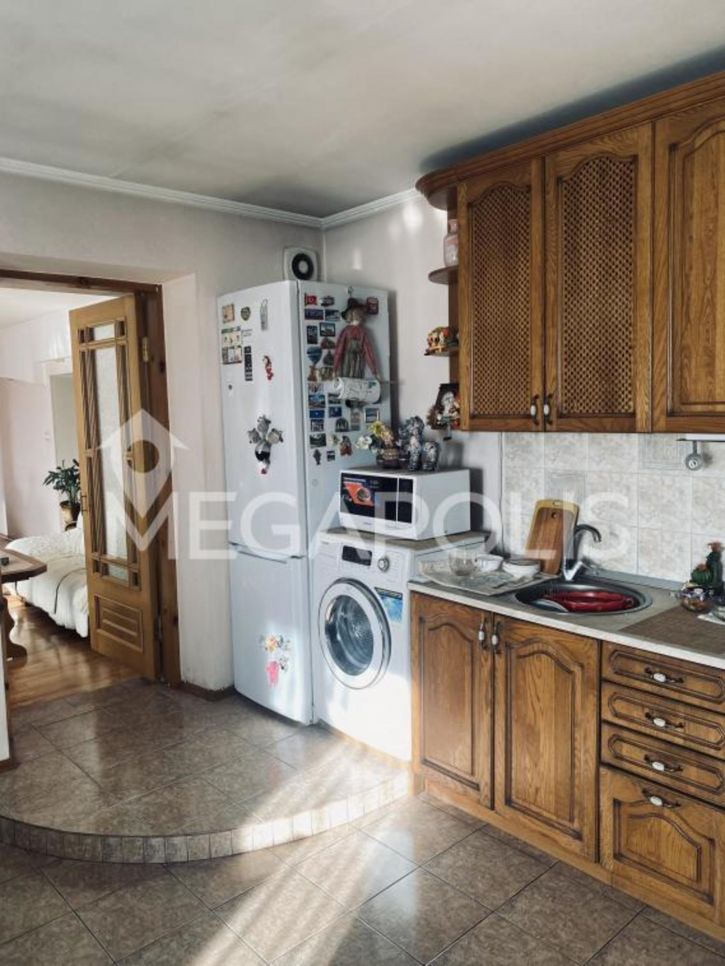 3-комн квартира Красноярская, 31
