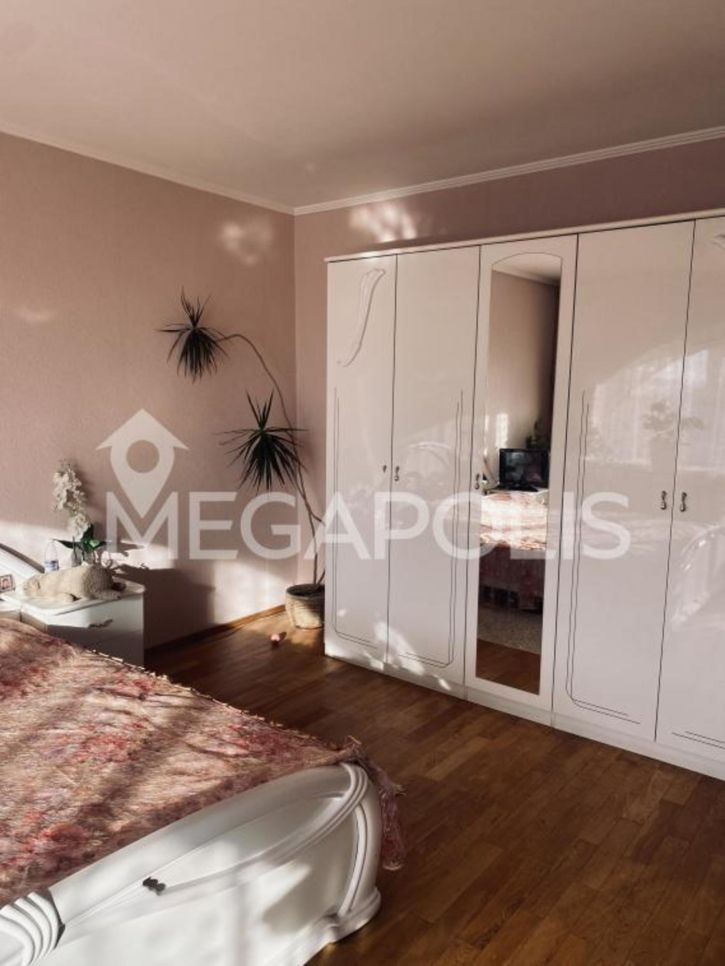 3-комн квартира Красноярская, 31