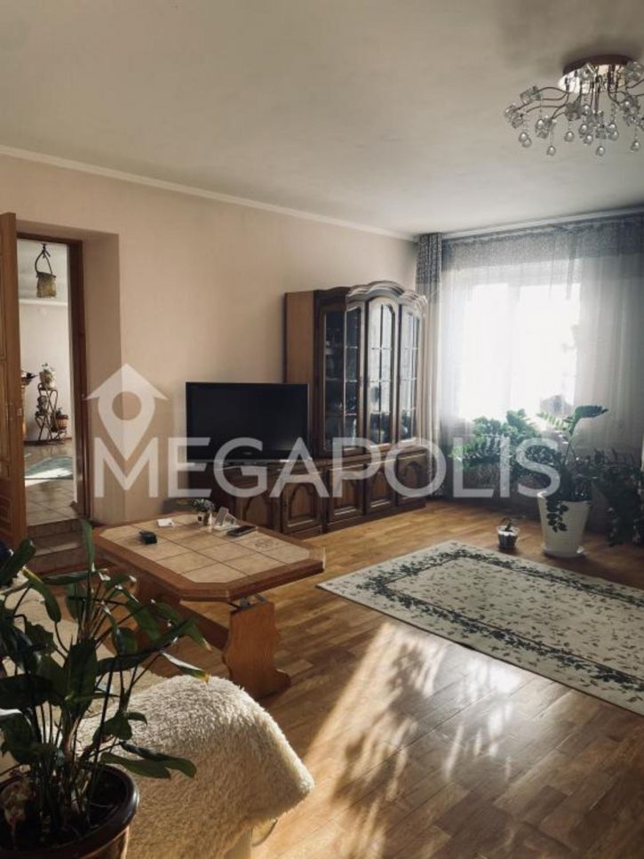 3-комн квартира Красноярская, 31