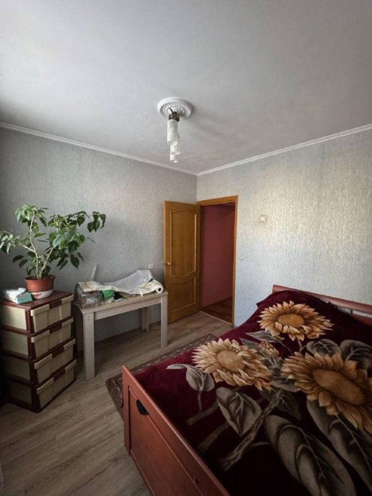 3-комн квартира Бутина, 107