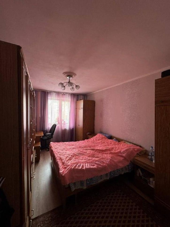 3-комн квартира Бутина, 107