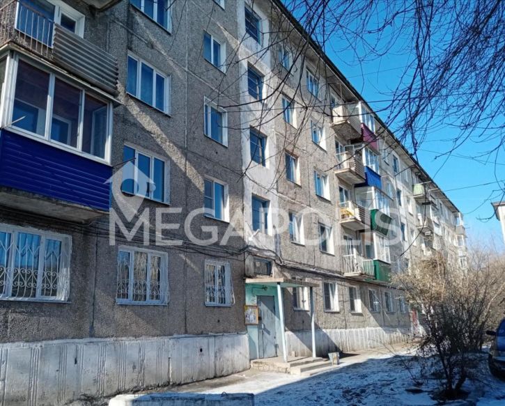 3-комн квартира Верхоленская, 18
