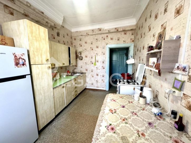 3-комн квартира Майская, 34