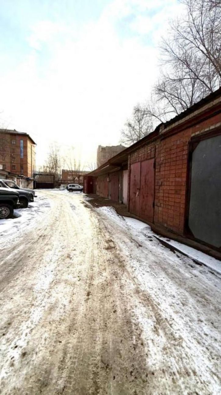 Гараж/парковка Амурская, 71