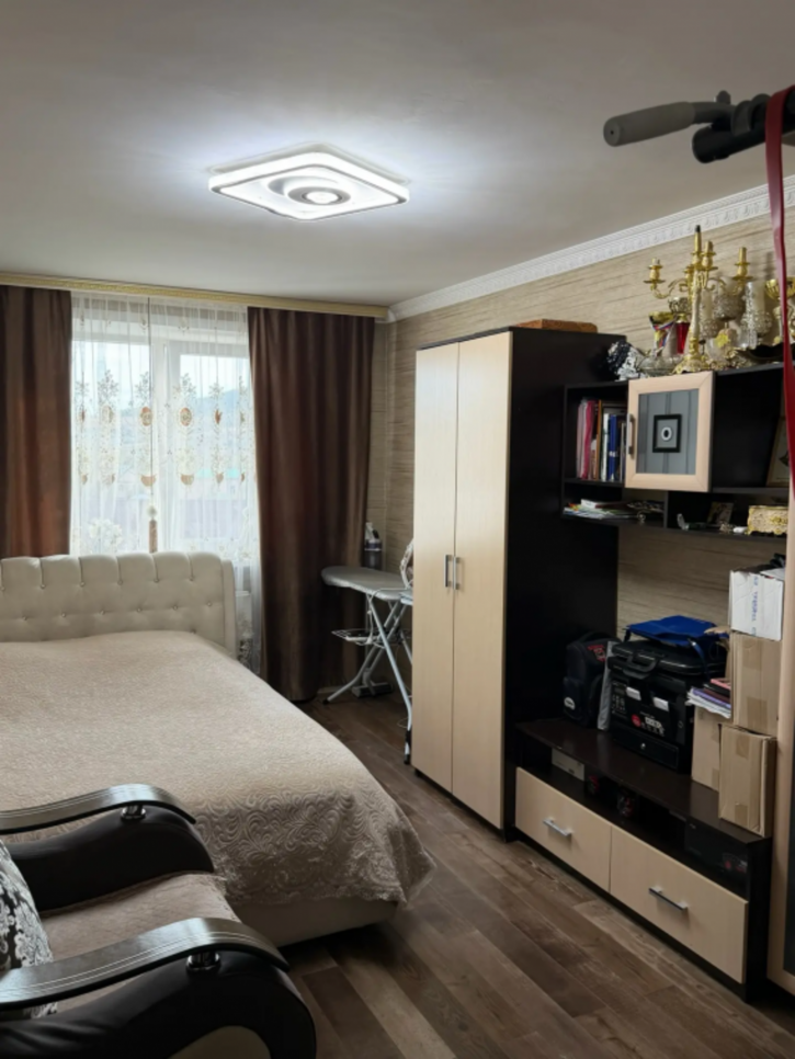 2-комн квартира 1-й микрорайон, 5