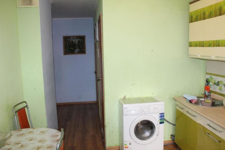 1-комн квартира мкр 9-й, 6
