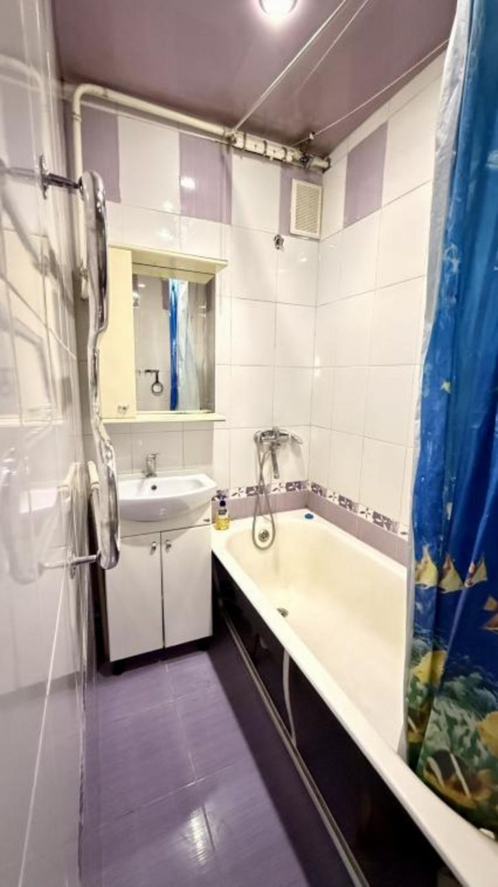 3-комн квартира Декабристов, 2б