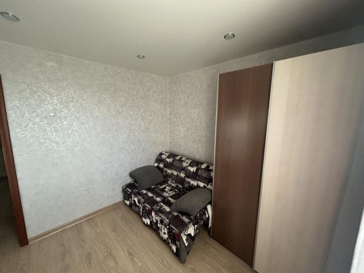 3-комн квартира Бутина, 93
