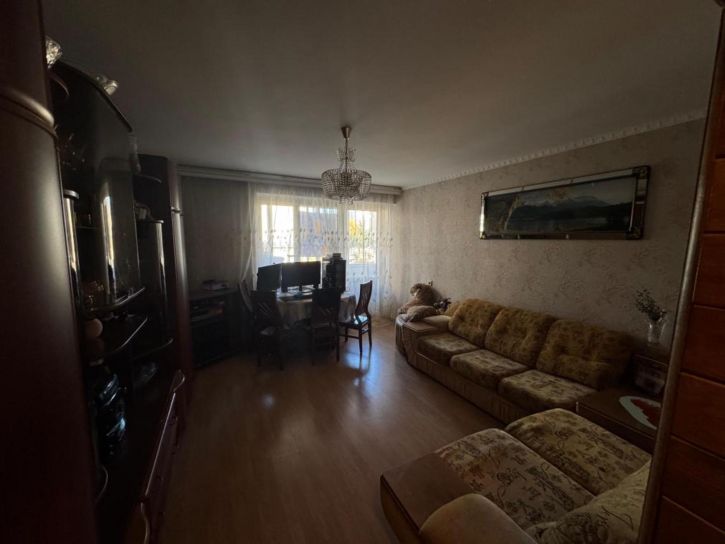 3-комн квартира Бутина, 93