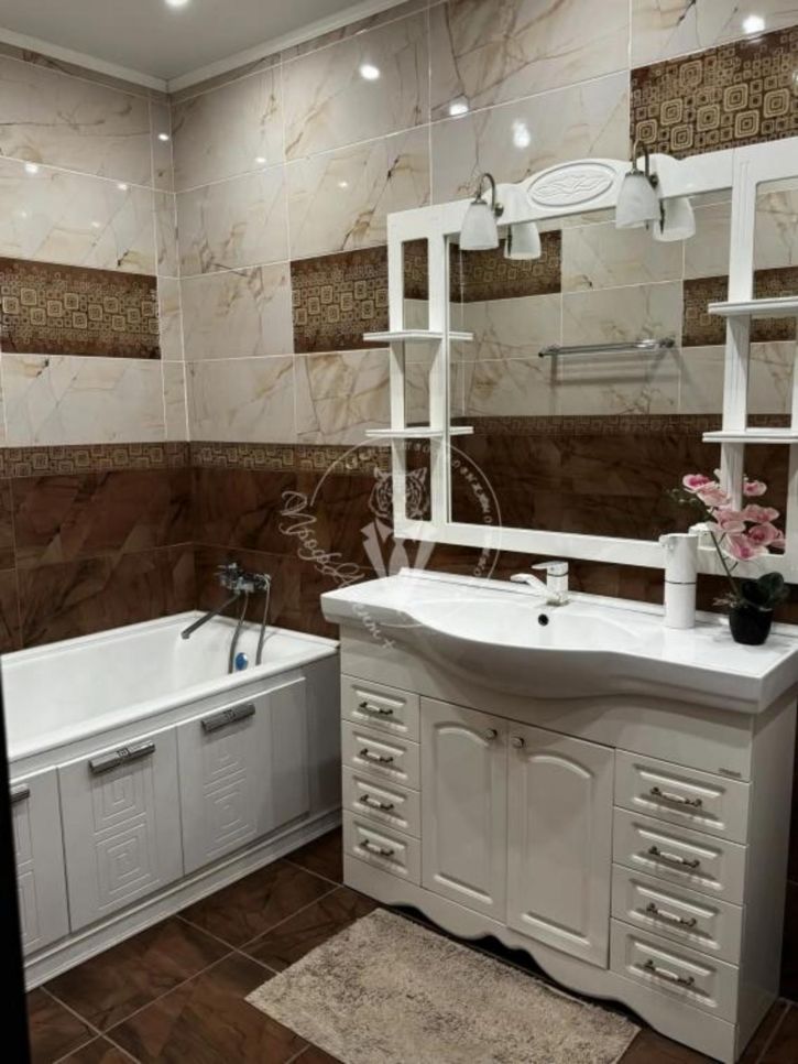 1-комн квартира Бутина, 78