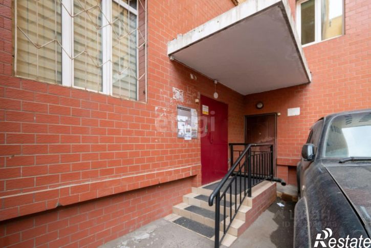 2-комн квартира улица Курнатовского, 8,  д. 8