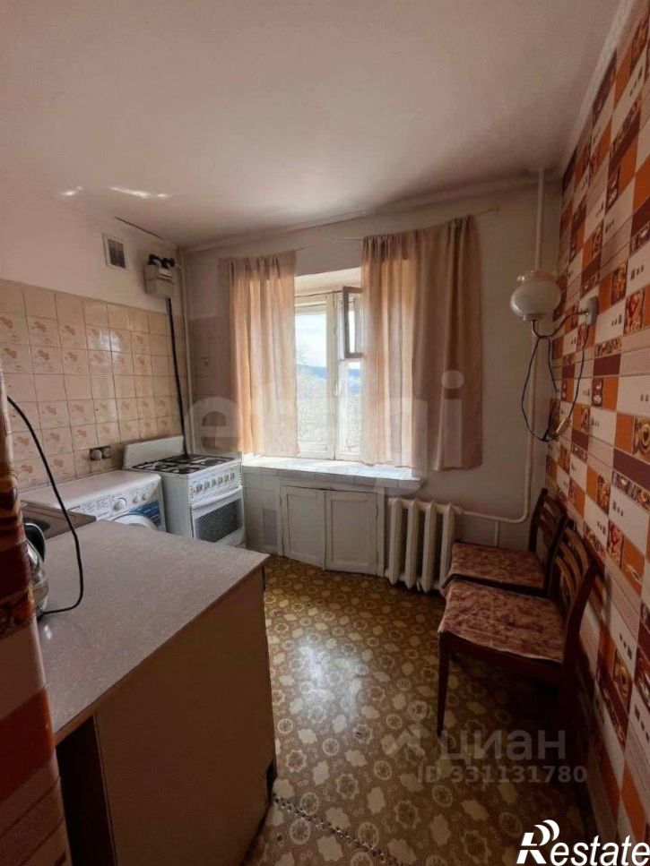 3-комн квартира улица Декабристов, 2Б,  д. 2Б