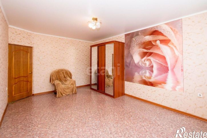 3-комн квартира улица Токмакова, 46,  д. 46