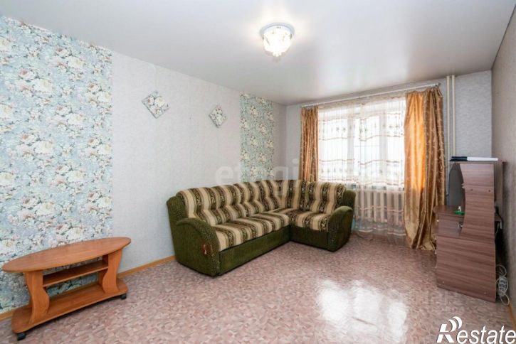 3-комн квартира улица Токмакова, 46,  д. 46