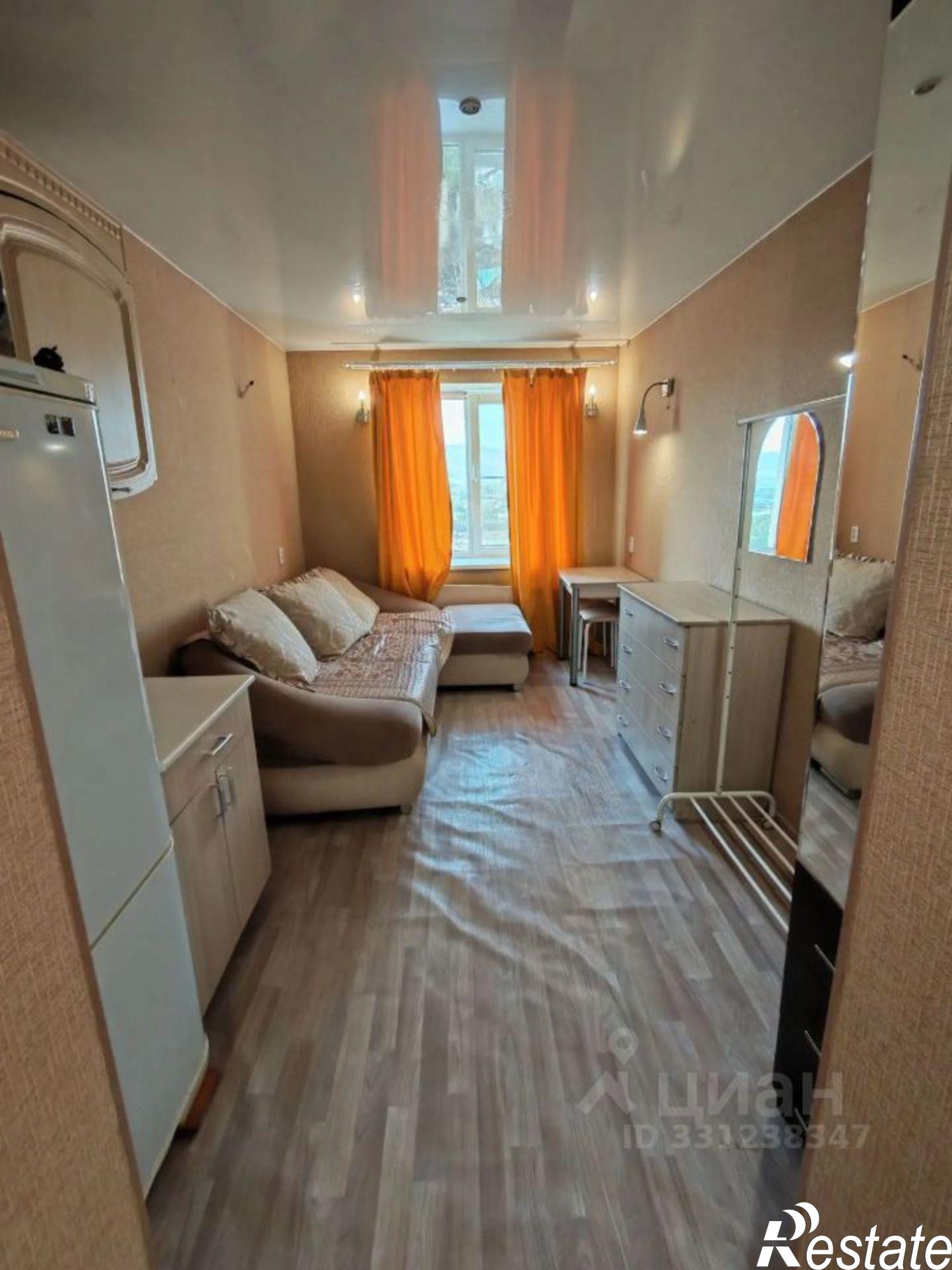 Сдать комнату за 25 000 рублей на улица Столярова, 19