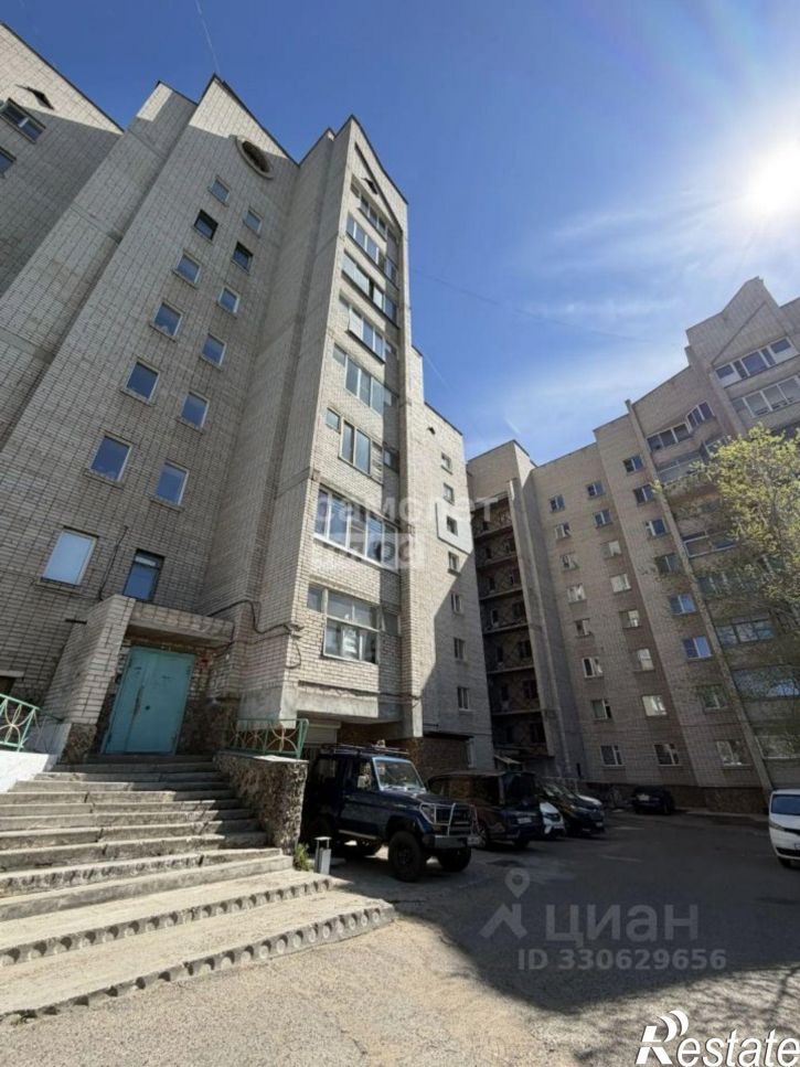 3-комн квартира улица Николая Островского, 61,  д. 61
