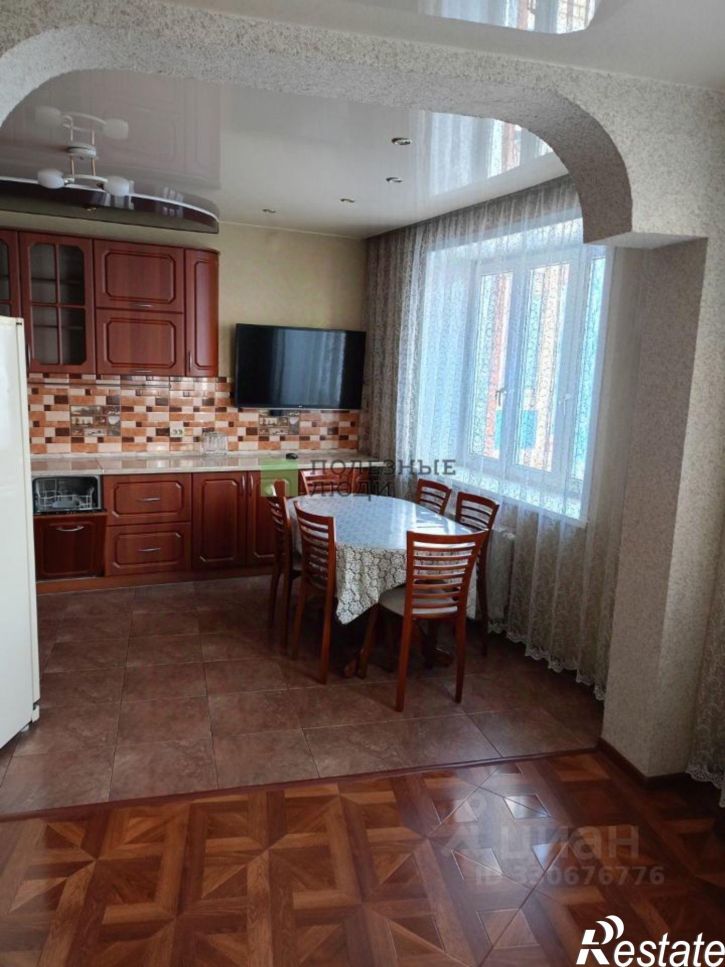 3-комн квартира улица Шилова, 43,  д. 43