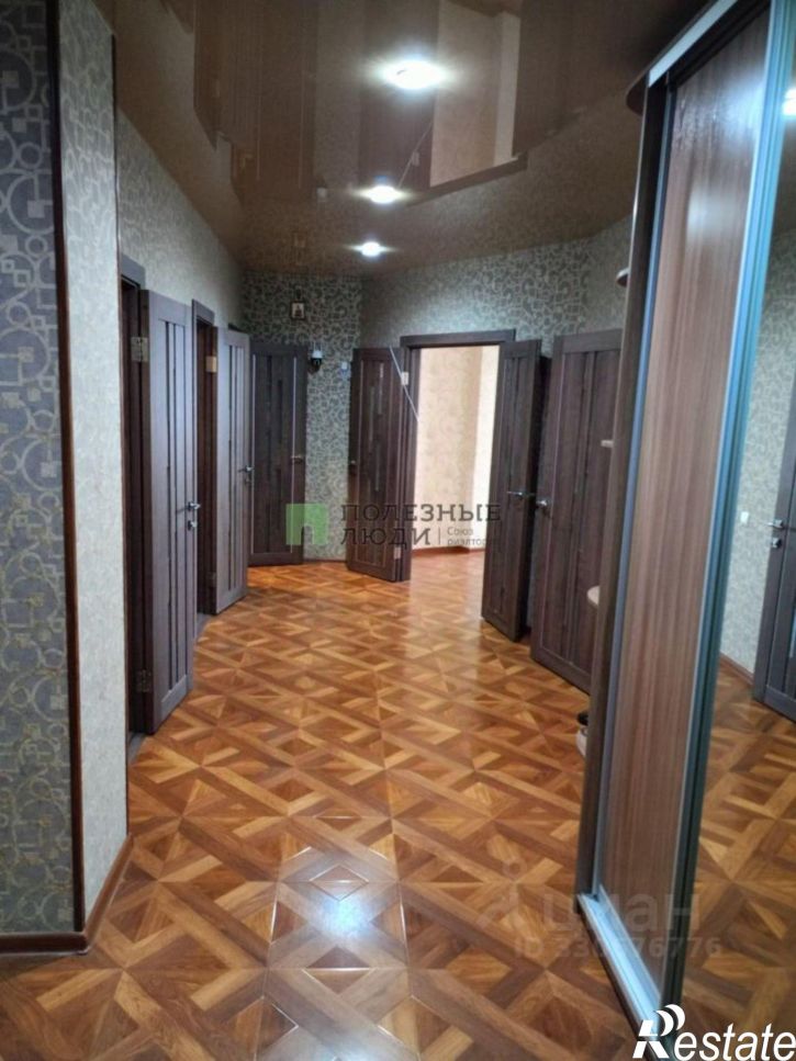 3-комн квартира улица Шилова, 43,  д. 43