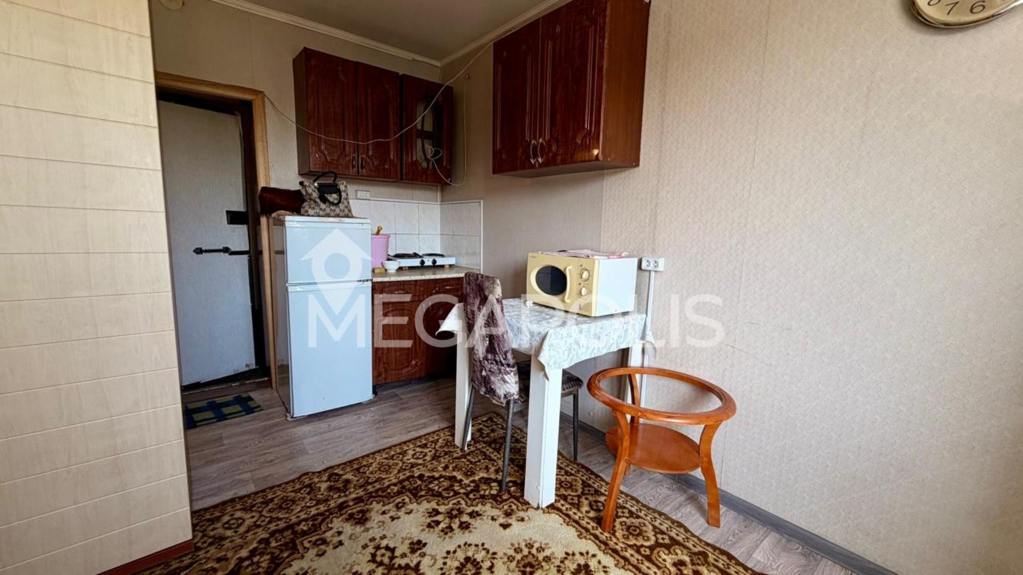 Купить комнату за 2 100 000 рублей на Недорезова, 2в