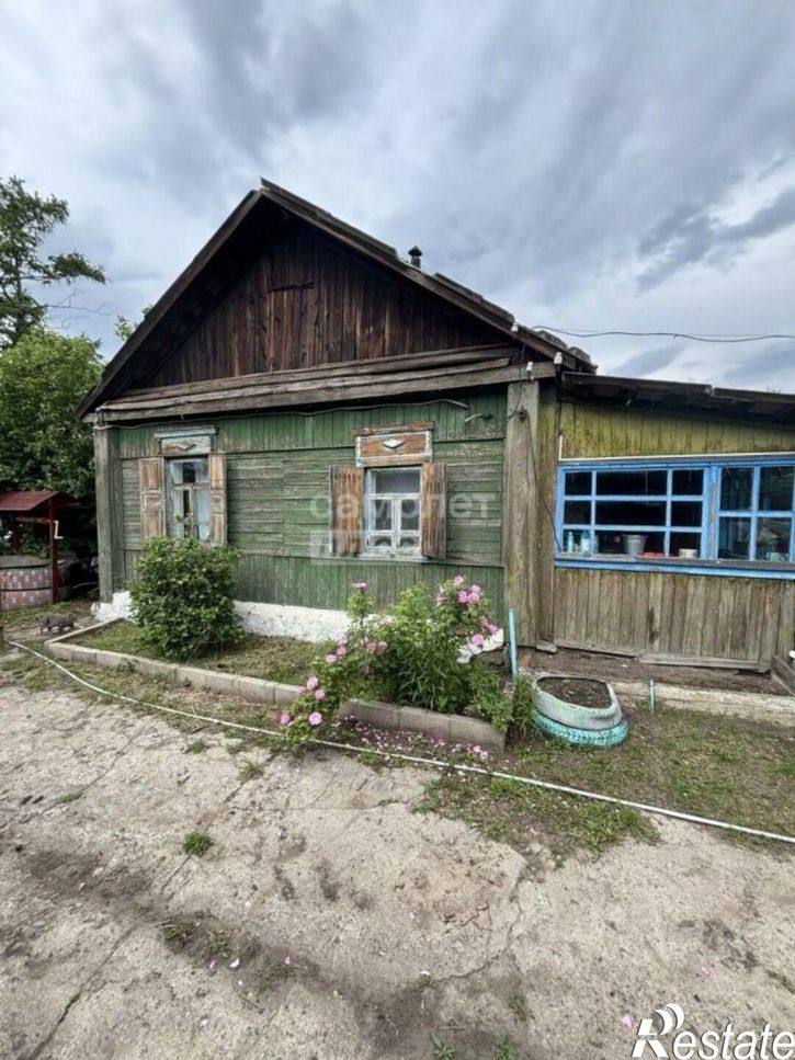 2-комн квартира улица Красная Поляна, 28,  д. 28