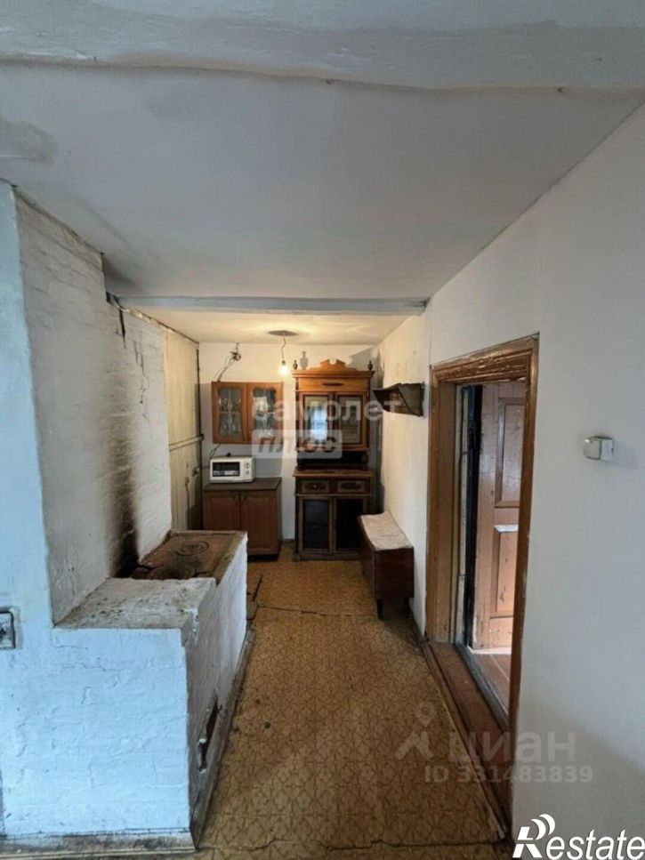 2-комн квартира улица Красная Поляна, 28,  д. 28