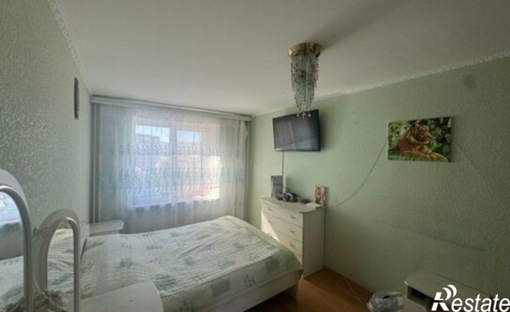 3-комн квартира улица Бутина, 93,  д. 93