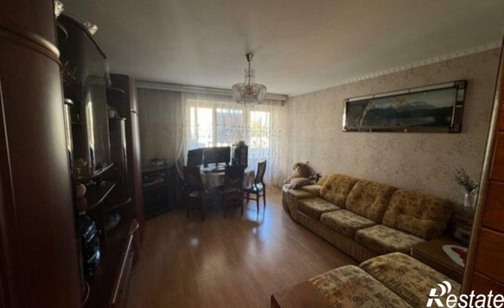 3-комн квартира улица Бутина, 93,  д. 93