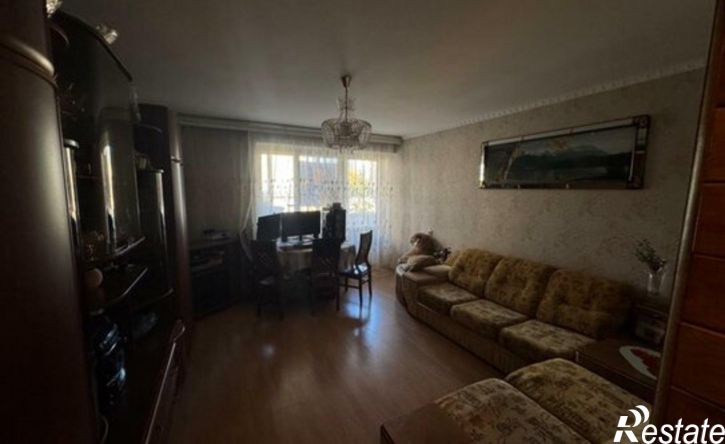 3-комн квартира улица Бутина, 93,  д. 93
