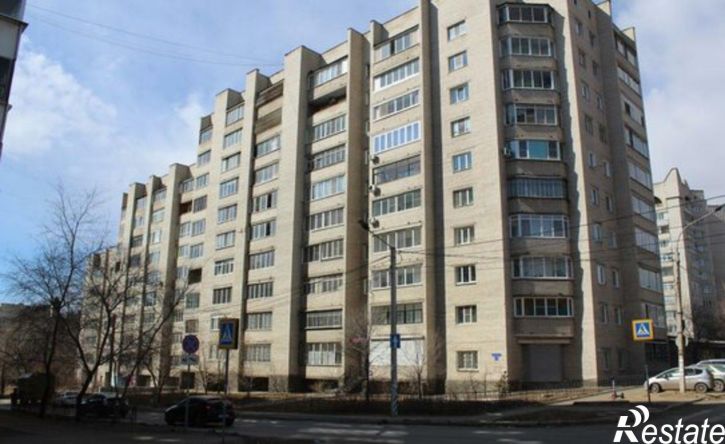 3-комн квартира улица Токмакова, 3,  д. 3