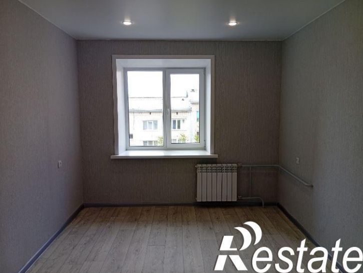 3-комн квартира улица Анохина, 21