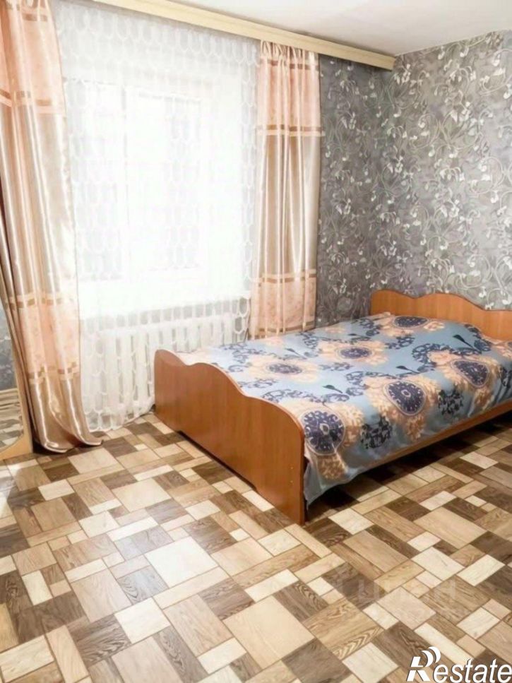 3-комн квартира улица Матвеева, 35,  д. 35