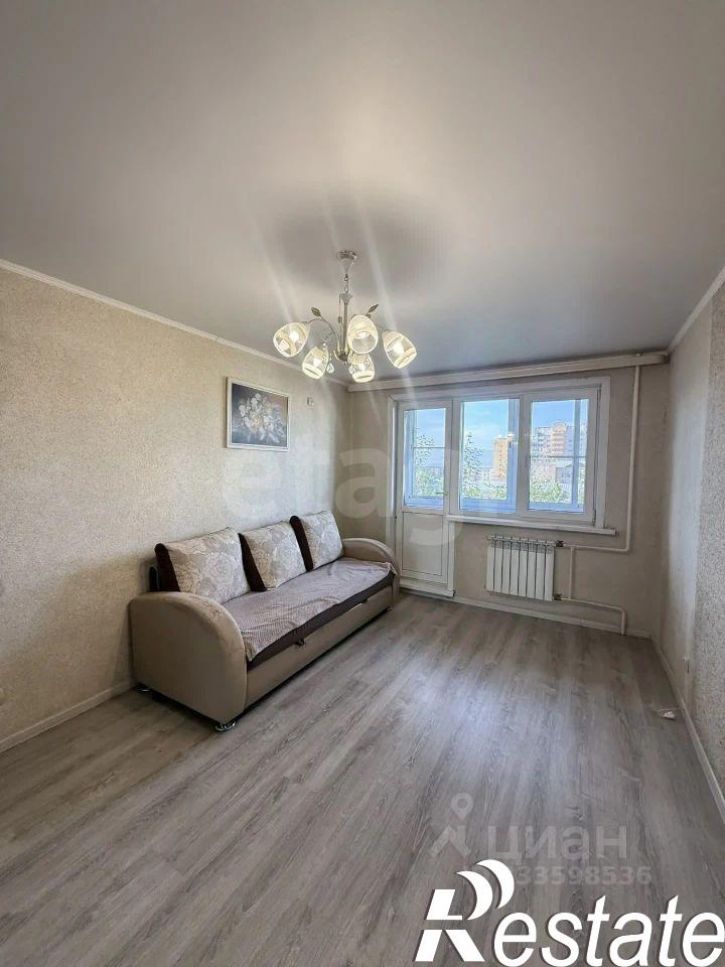2-комн квартира улица Чкалова, 31,  д. 31