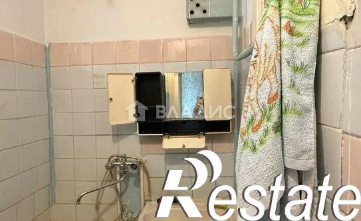 4-комн квартира улица Энтузиастов, 11,  д. 11