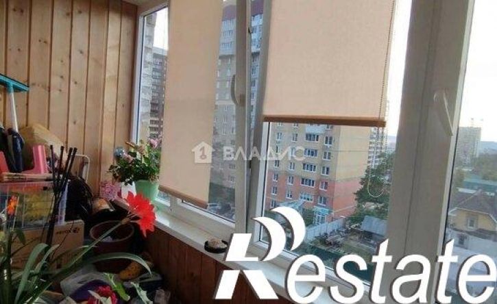 3-комн квартира улица Столярова, 35,  д. 35