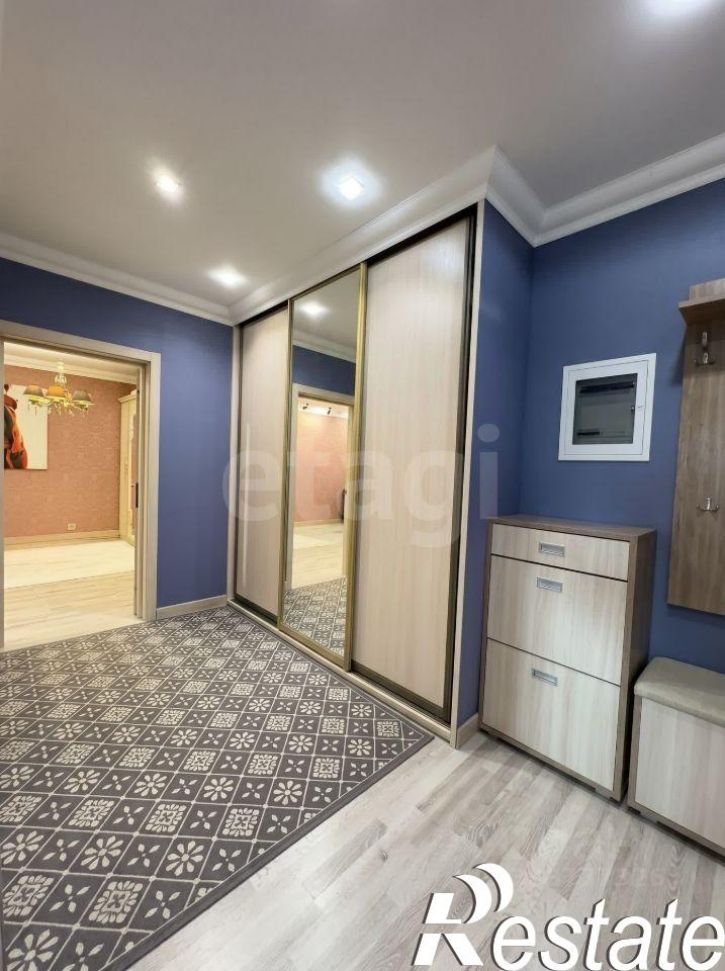 2-комн квартира улица Шилова, 95Б,  д. 95Б